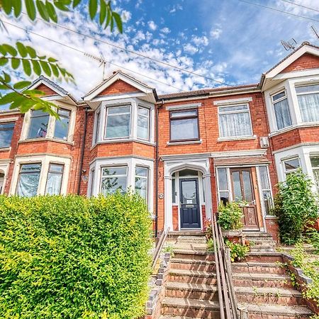 Close To A46 City Centre Sleeps 6, 5 Beds Ensuite Free Wi-Fi Queens House Inspire Homes Coventry Exterior photo