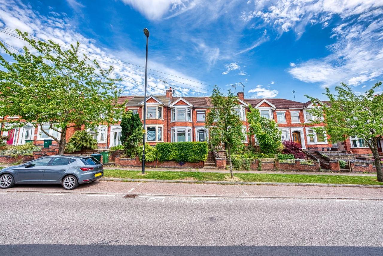 Close To A46 City Centre Sleeps 6, 5 Beds Ensuite Free Wi-Fi Queens House Inspire Homes Coventry Exterior photo